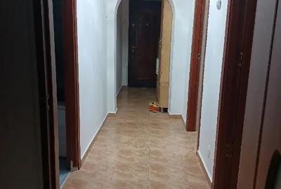 Apartament cu 2 camere decomandat în Central - 4