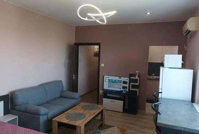 Garsonieră decomandată în Vitan