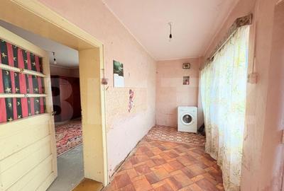 Casa de vanzare, teren 50 de arii, sat Gerau?a - 1