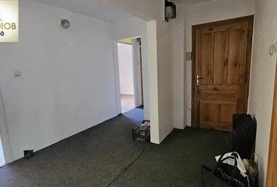 Vand apartament 4 cam cf 1 etajul 1 zona Micro 4 Vand apartament 4 cam cf 1 etajul 1 zona Micro 4 - 10