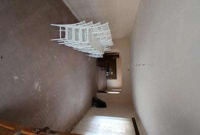 Casă cu 5 camere în Drăgotești - 4