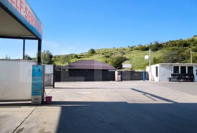 Oportunitate! Sala de evenimente, benzinarie si spalatorie auto, stradala la DE - 7