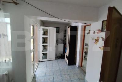 Casă cu 3 camere cu Teren 678 Mp în Central