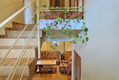 Casă cu 13 camere cu Teren 600 Mp în Voineasa - 26