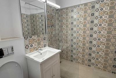 //3 CAMERE// ULTRACENTRAL//GALERIILE COMERCIALE// - 6