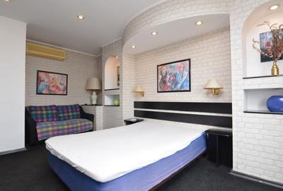 Garsonieră decomandată, mobilată în Unirii - 2