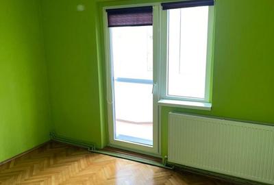 Apartament cu 3 camere decomandat în Central - 3