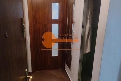 Apartament cu 3 camere semidecomandat, mobilat în Drumul Sării - 9