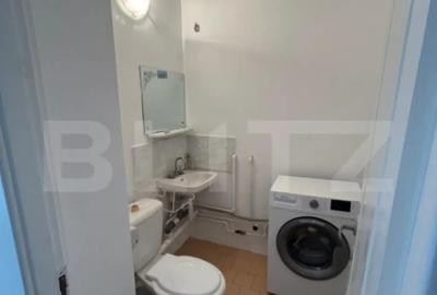 Apartament cu 3 camere decomandat în Micro 11 - 2