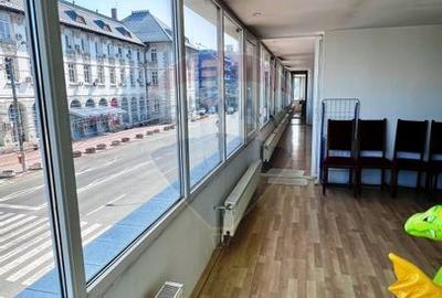 Apartament de vanzare Galati, 6 camere, Faleza - locuinta sau birouri - 9