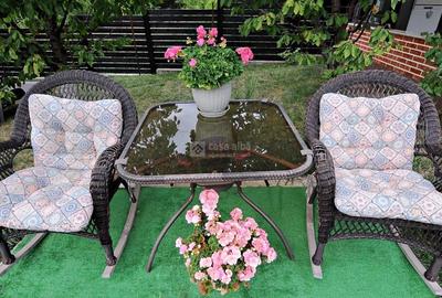 Eleganta si confortul se intalnesc aici! Proprietate superba de vanzare - 2