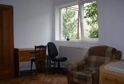Garsonieră decomandată în Central - 5