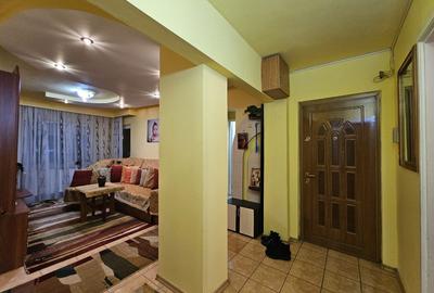 Apartament cu 4 camere decomandat în Bejan - 18