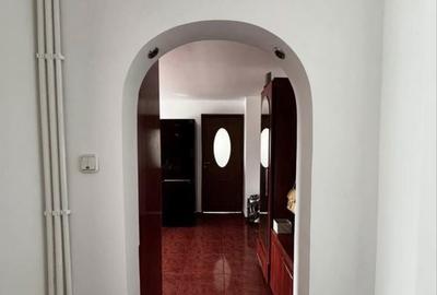 Apartament cu 2 camere decomandat în Central - 6