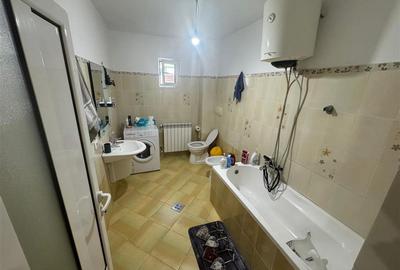 Casă individuală cu 3 camere cu Canalizare în Obor - 11