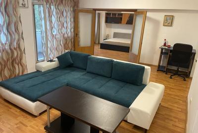 Apartament cu 3 camere decomandat în Unirii