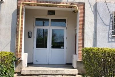 Apartament cu 2 camere decomandat în Km 5 - 8