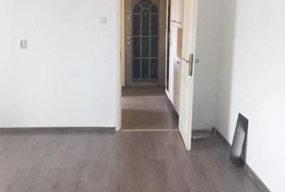 Apartament cu 2 camere semidecomandat în Micro 11 - 6