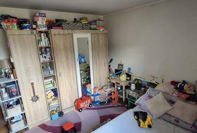 Apartament cu 2 camere decomandat în Roșu - 3