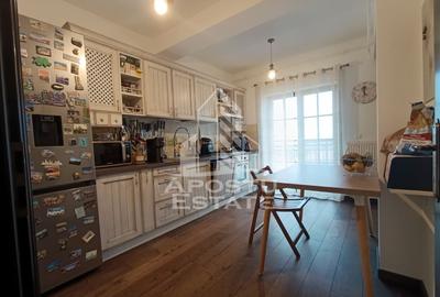 Apartament 3 camere pe doua nivele, 2 bai,  zona Ronat! - 2