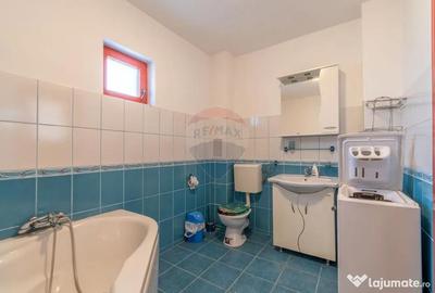 Casă cu 2 camere cu Teren 3301 Mp în Jucu - 6