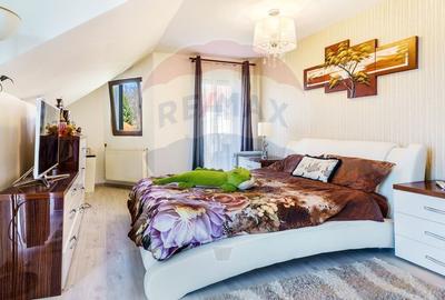 Casă cu 4 camere cu Teren 800 Mp în Făget - 9