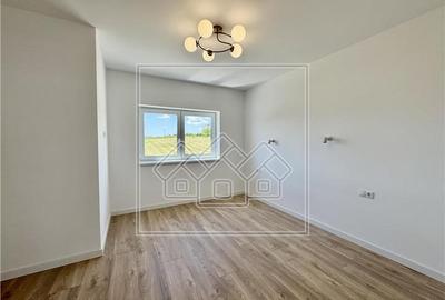 Penthouse cu 4 camere semidecomandat în Aeroport - 7