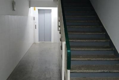 Apartament cu 2 camere semidecomandat în Berceni - 1