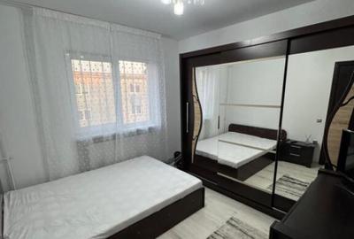 Apartament cu 2 camere decomandat, mobilat în Central
