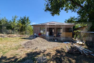 OFERTĂ Casa pe structura metalica 3 camere  144 mp utili, teren 900mp, Razvad - 1