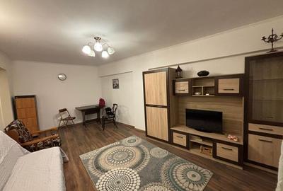 AP. 2 CAMERE 1 MAI, BUCATARIE INCHISA, METROU 5 MINUTE, LIBER - 1