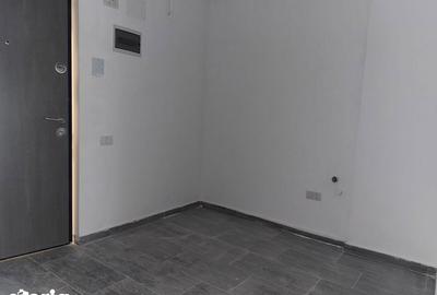 Garsonieră decomandată în Central - 1