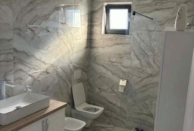 Casă cu 3 camere cu Teren 276 Mp în Central - 4