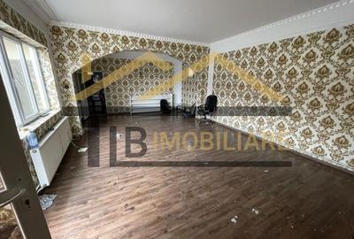 Casă individuală cu 4 camere cu Canalizare în Unirii - 10