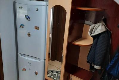 2 camere de inchiriat in micro 19 - 1