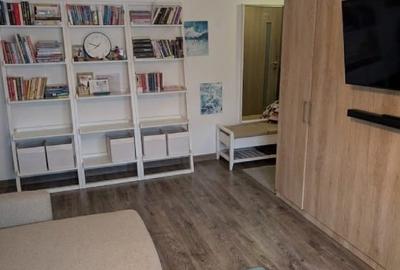 Apartament cu 3 camere decomandat, mobilat în Pipera