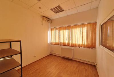 Spațiu comercial, de 2,100 mp, în Zona industrială - 5