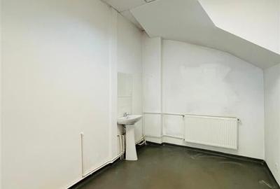 VÂNZARE VILĂ curte pretabil CLINICĂ RADIOLOGIE 1Mai Turda sector - 19