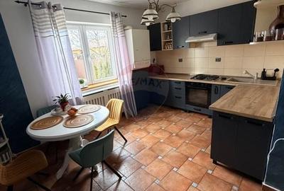 Casă cu 5 camere cu Teren 999 Mp în Bărăbanț - 17