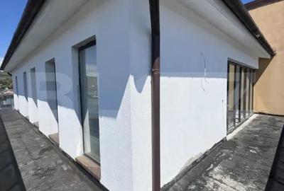 Apartament cu 3 camere decomandat în Centura - 6