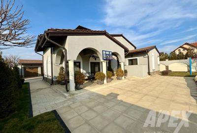 Vila 7 camere | Teren 1118mp | Piscina I Domnesti - 12