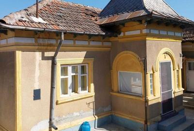 Casă cu 4 camere în Central - 3