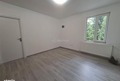 Spațiu comercial, de 70 mp, în Trei Stejari