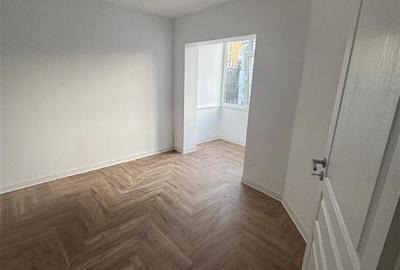 Apartament cu 3 camere decomandat în Nicolina - 1