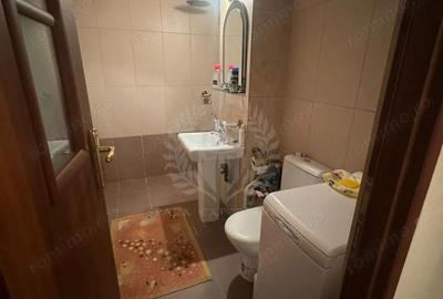 Apartament cu 4 camere decomandat în 9 Mai - 2