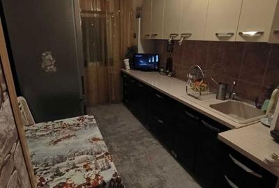 Apartament cu 3 camere decomandat în Central - 3