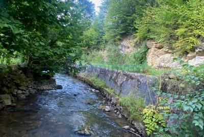 Teren Construcții intravilan de 999 mp, în Finiș - 2