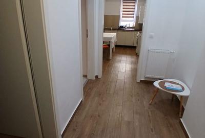 Garsonieră decomandată în Tractorul - 2