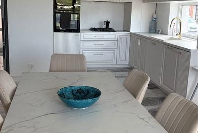 Apartament cu 3 camere în Central - 3
