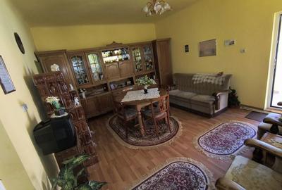 Casă cu 4 camere în Porumbeni - 3